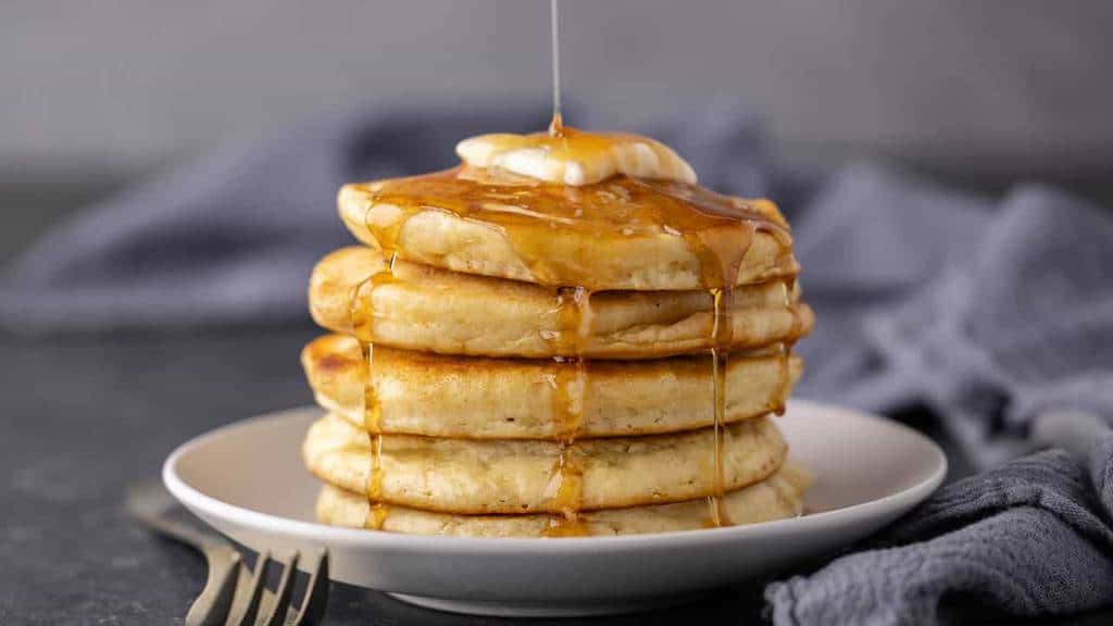 Como Fazer Panquecas Perfeitas em Casa: Fofinhas e Douradas
