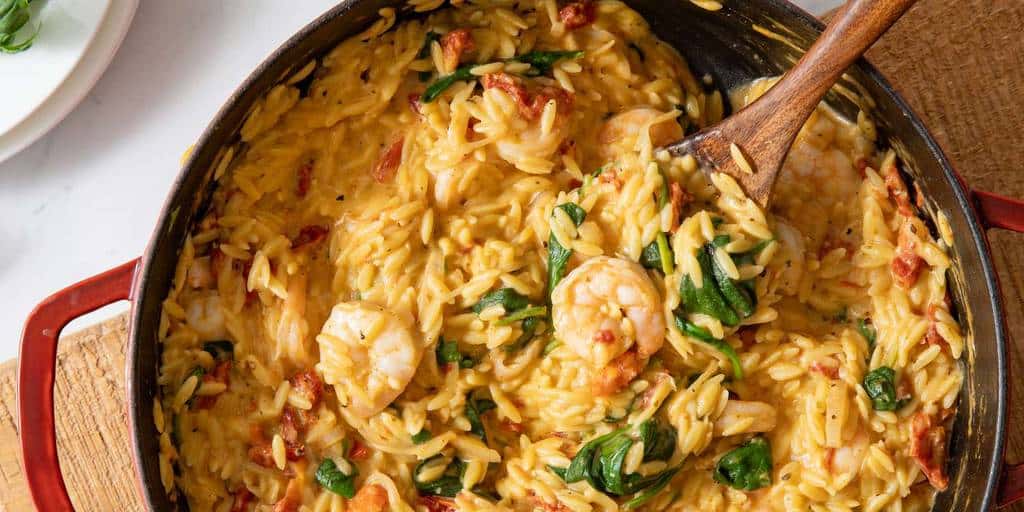 Como Fazer um Delicioso Camarão e Orzo à Toscana em uma Panela Só