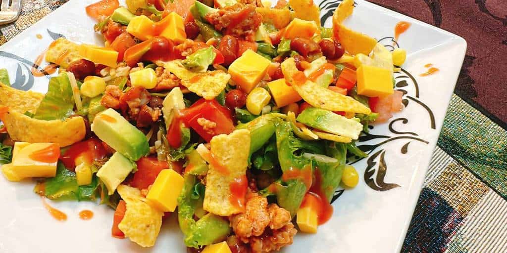 Como Fazer Salada de Fritos: Um Clássico do Verão