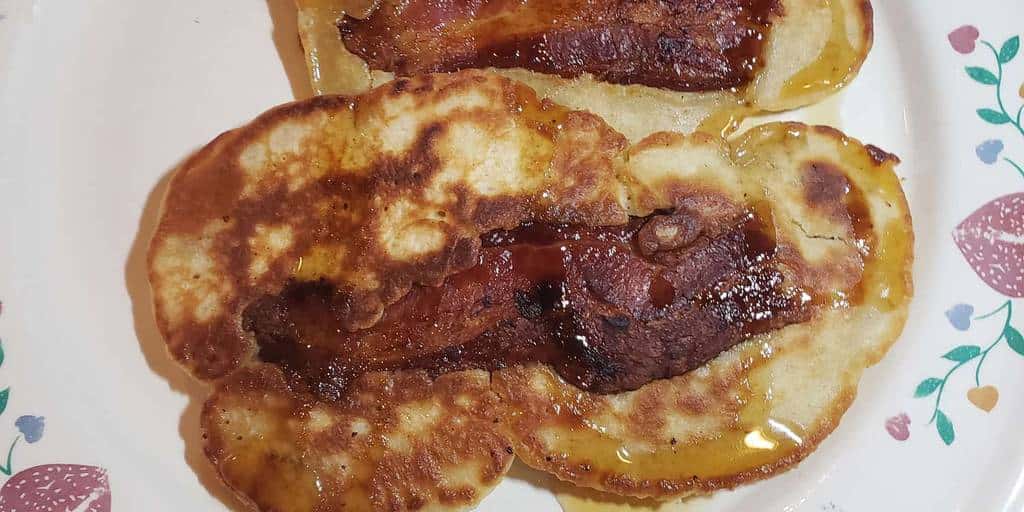 Como Fazer Panquecas com Bacon: O Equilíbrio Perfeito entre Doce e Salgado