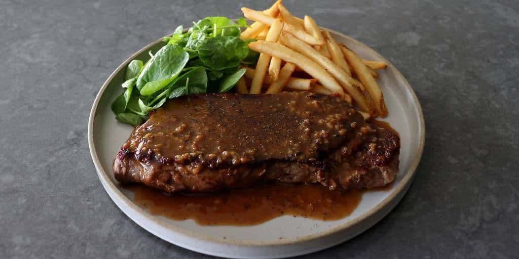 Como Fazer um Bife Estilo Bistrô Perfeito em Casa