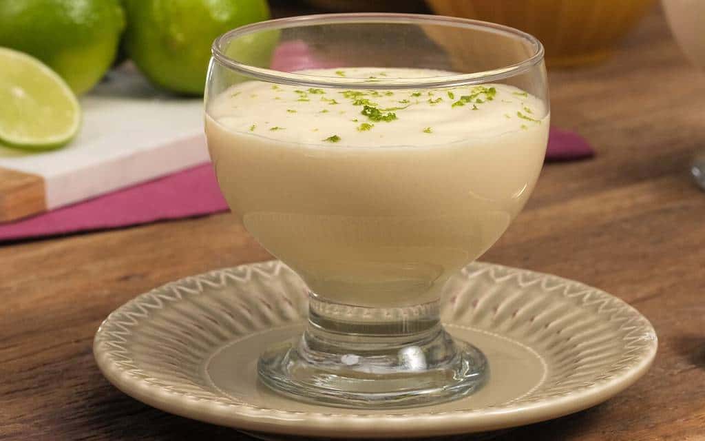 Como Fazer Mousse de Limão Cremoso com Apenas 3 Ingredientes
