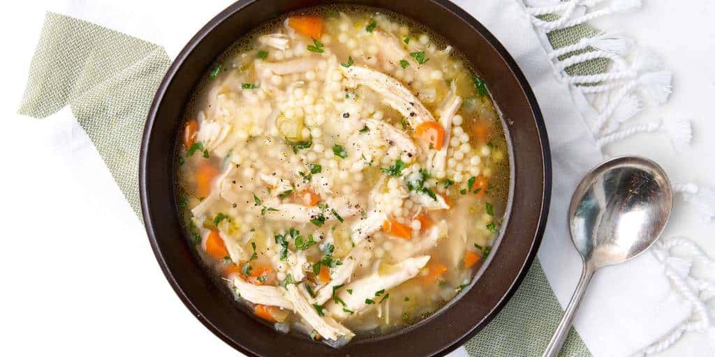 Como Fazer Sopa Italiana de Pastina: Conforto em Uma Tigela
